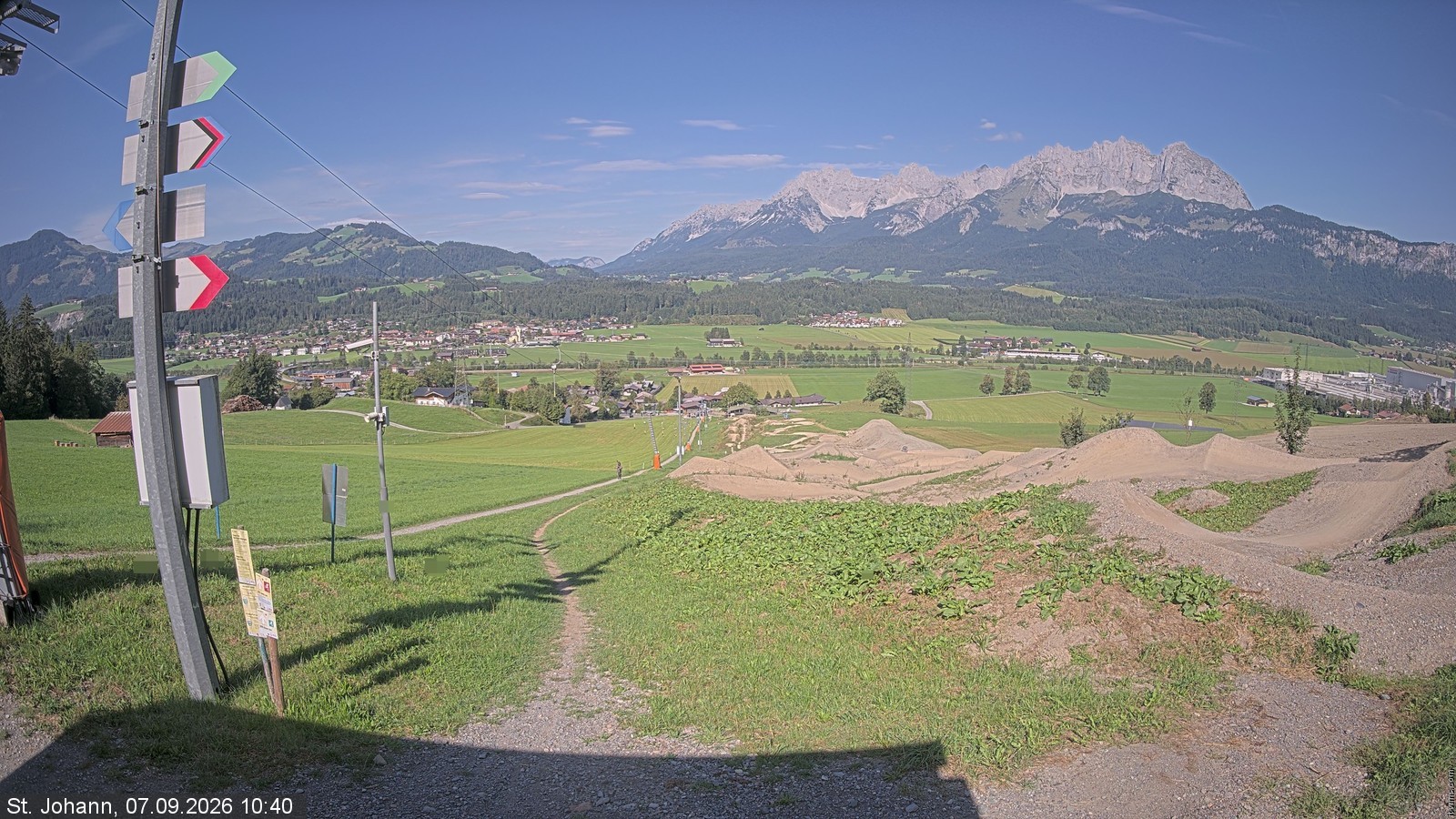 Archiv Foto Webcam Oberndorf in Tirol: Bikepark Tauwiesenlift