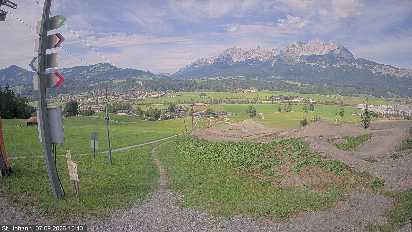 Archiv Foto Webcam Oberndorf in Tirol: Bikepark Tauwiesenlift