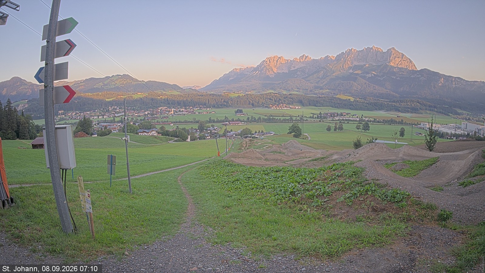 Archiv Foto Webcam Oberndorf in Tirol: Bikepark Tauwiesenlift