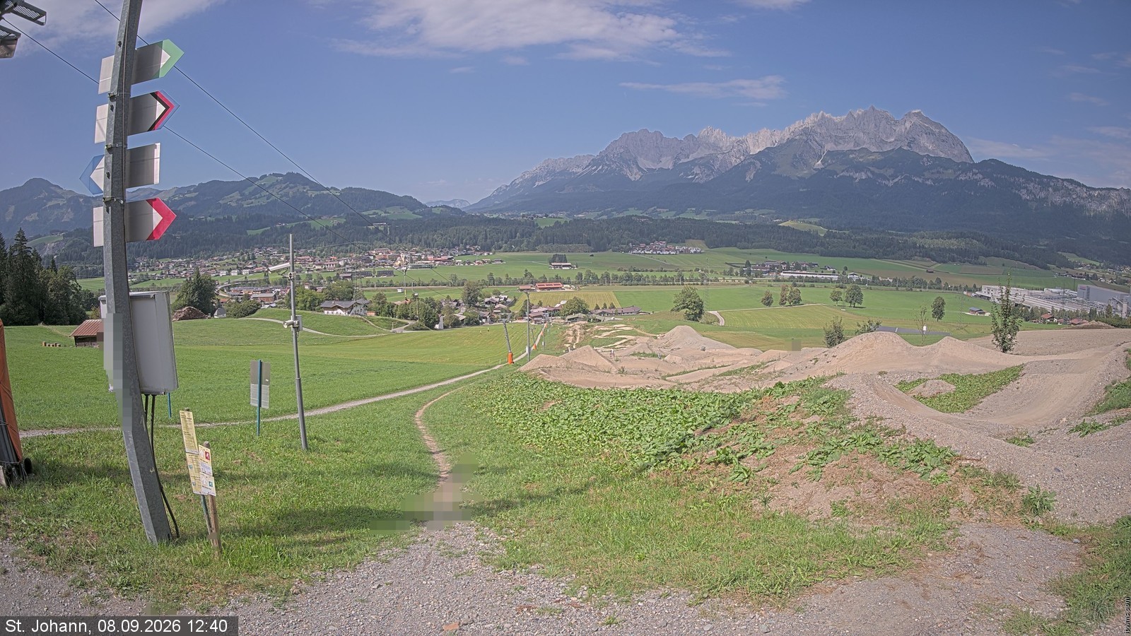 Archiv Foto Webcam Oberndorf in Tirol: Bikepark Tauwiesenlift