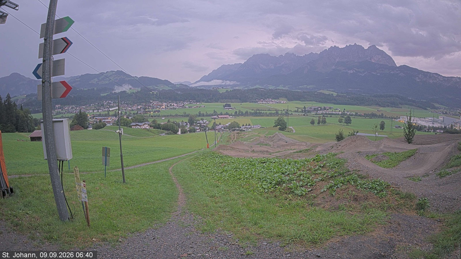 Archiv Foto Webcam Oberndorf in Tirol: Bikepark Tauwiesenlift