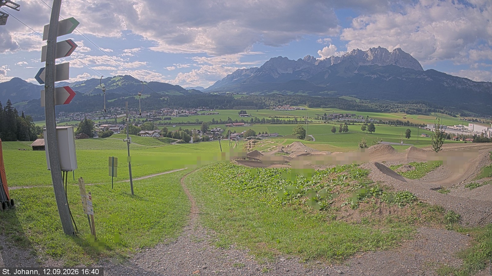 Archived image Webcam Oberndorf/Tyrol: Bike Trails