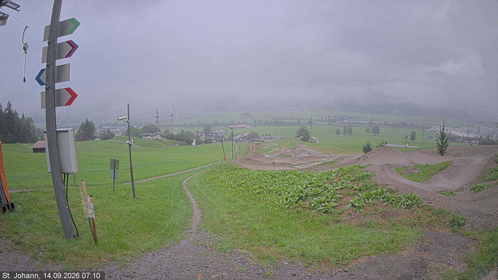 Archiv Foto Webcam Oberndorf in Tirol: Bikepark Tauwiesenlift