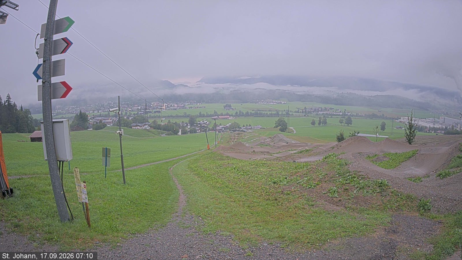 Archiv Foto Webcam Oberndorf in Tirol: Bikepark Tauwiesenlift