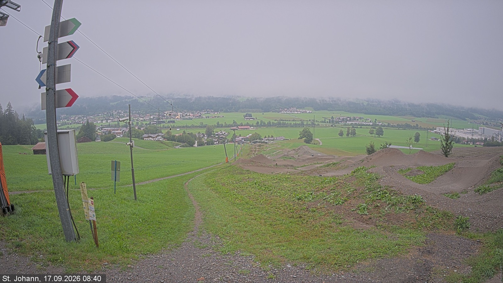 Archiv Foto Webcam Oberndorf in Tirol: Bikepark Tauwiesenlift