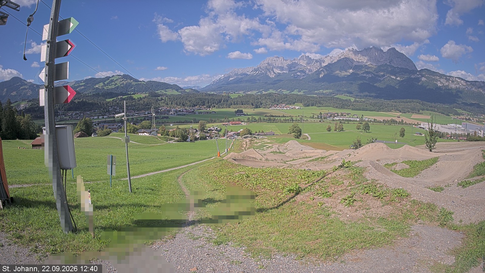 Archiv Foto Webcam Oberndorf in Tirol: Bikepark Tauwiesenlift