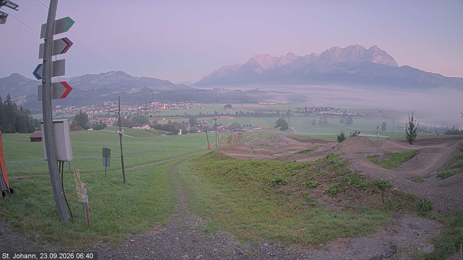 Archiv Foto Webcam Oberndorf in Tirol: Bikepark Tauwiesenlift