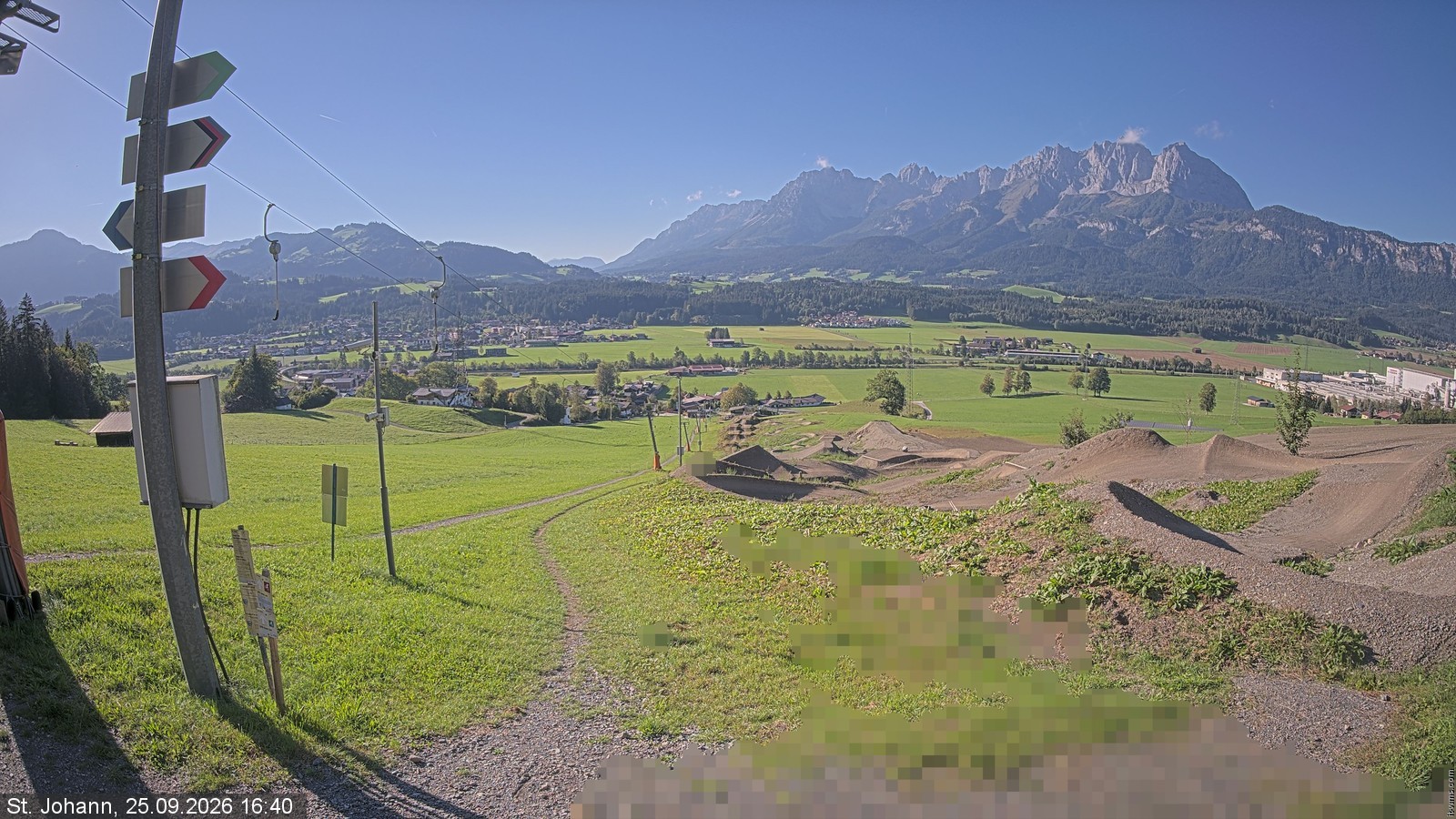 Archiv Foto Webcam Oberndorf in Tirol: Bikepark Tauwiesenlift