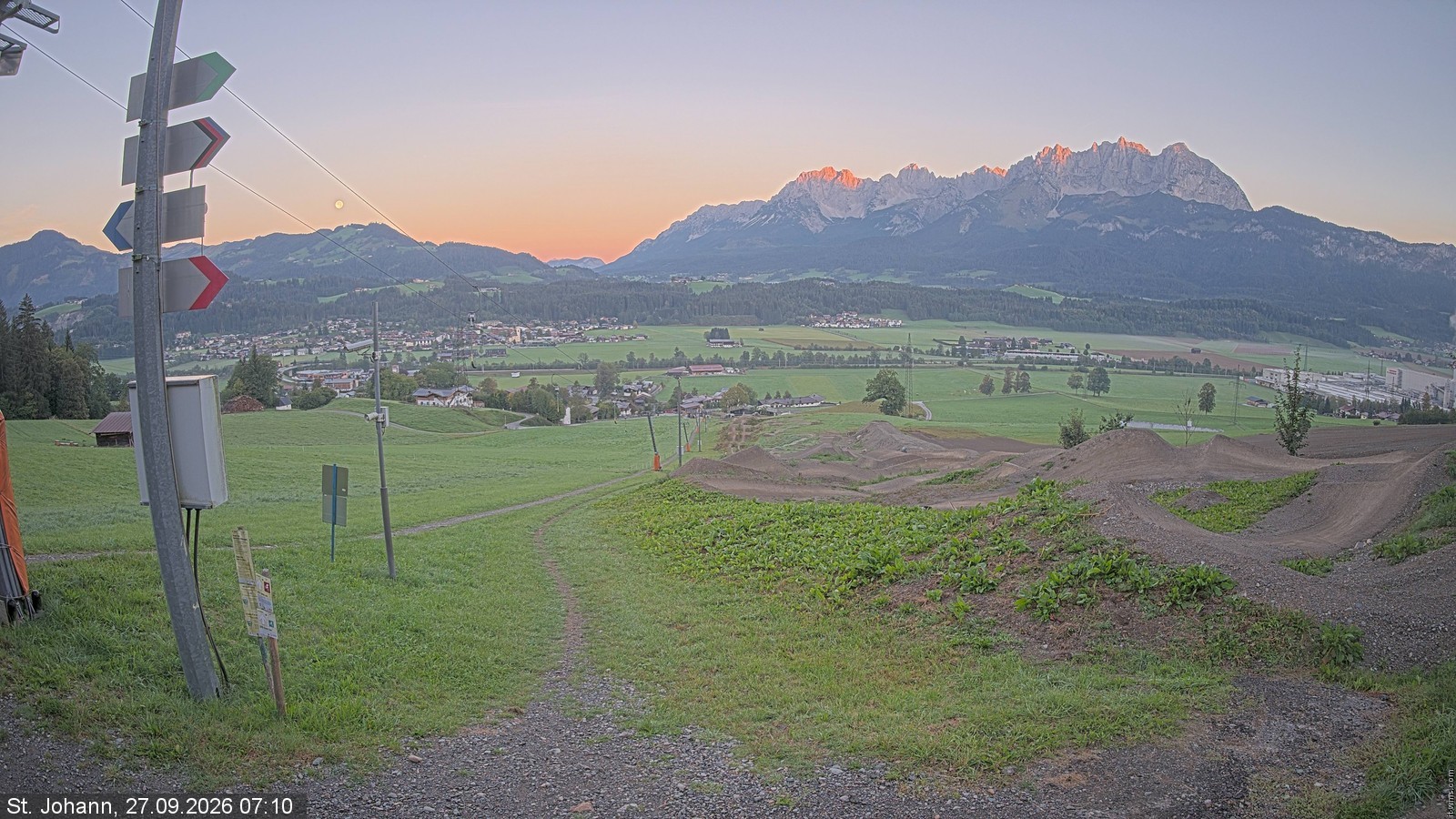 Archiv Foto Webcam Oberndorf in Tirol: Bikepark Tauwiesenlift