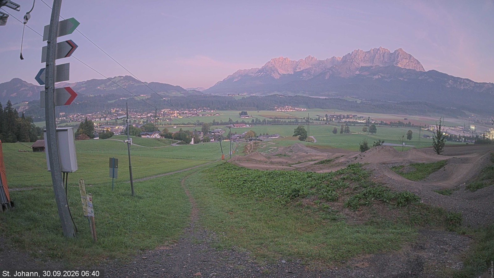 Archiv Foto Webcam Oberndorf in Tirol: Bikepark Tauwiesenlift