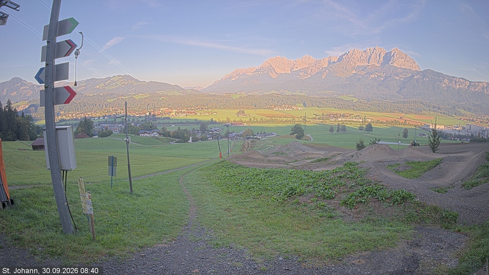Archiv Foto Webcam Oberndorf in Tirol: Bikepark Tauwiesenlift