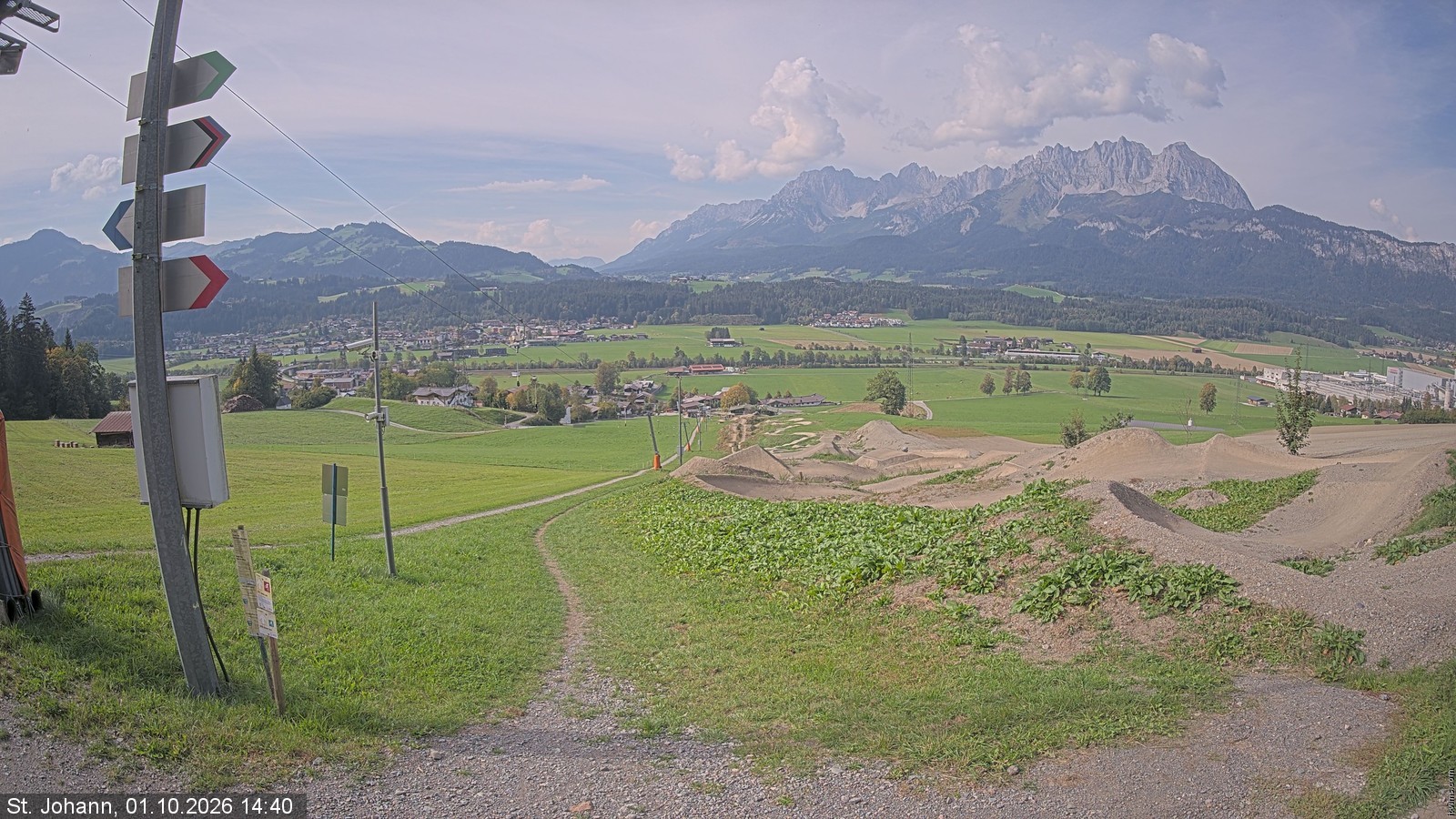 Archiv Foto Webcam Oberndorf in Tirol: Bikepark Tauwiesenlift
