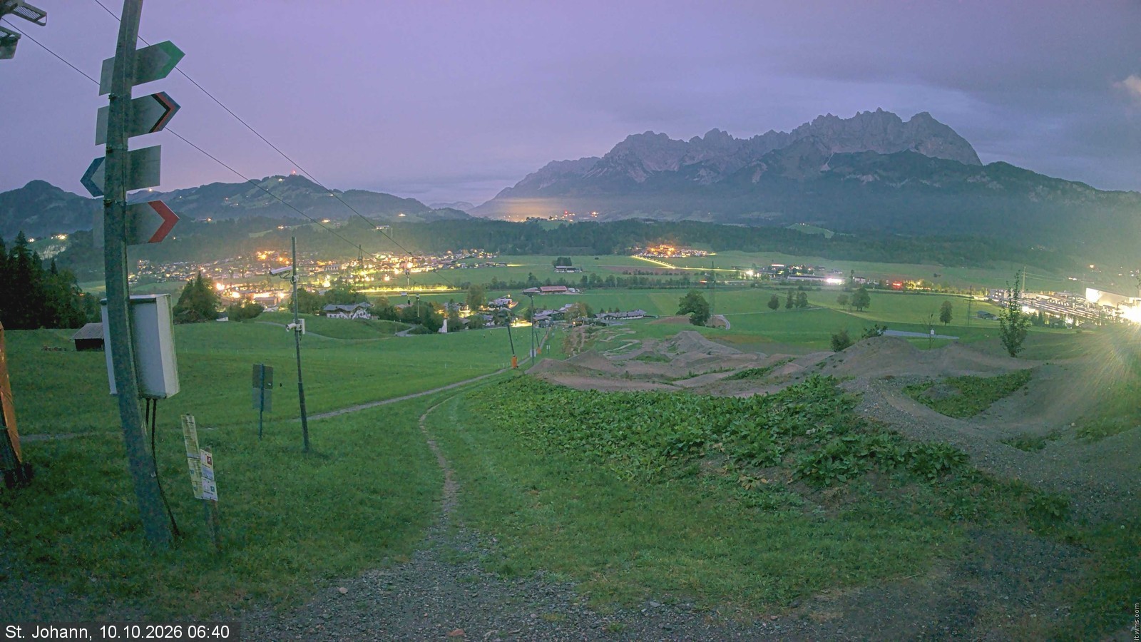 Archived image Webcam Oberndorf/Tyrol: Bike Trails