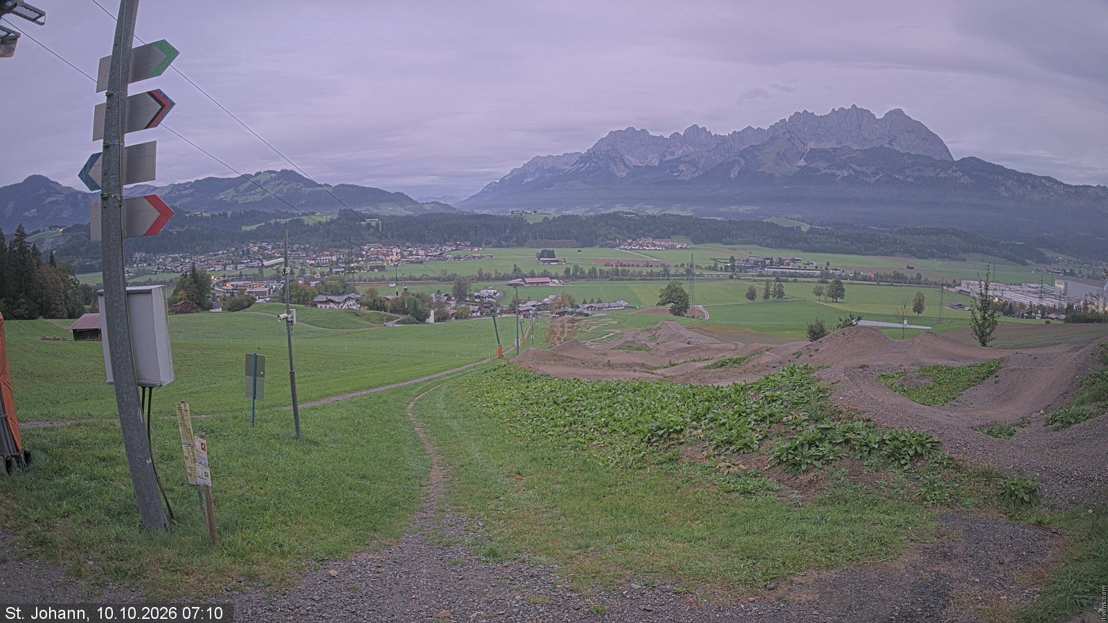 Archived image Webcam Oberndorf/Tyrol: Bike Trails