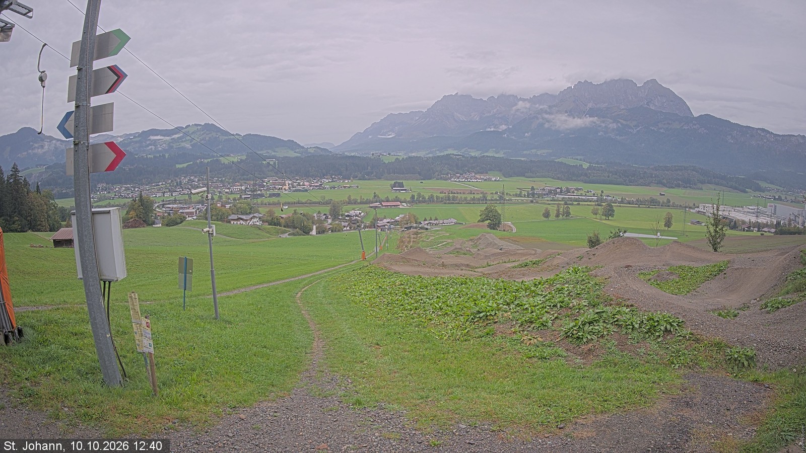 Archived image Webcam Oberndorf/Tyrol: Bike Trails