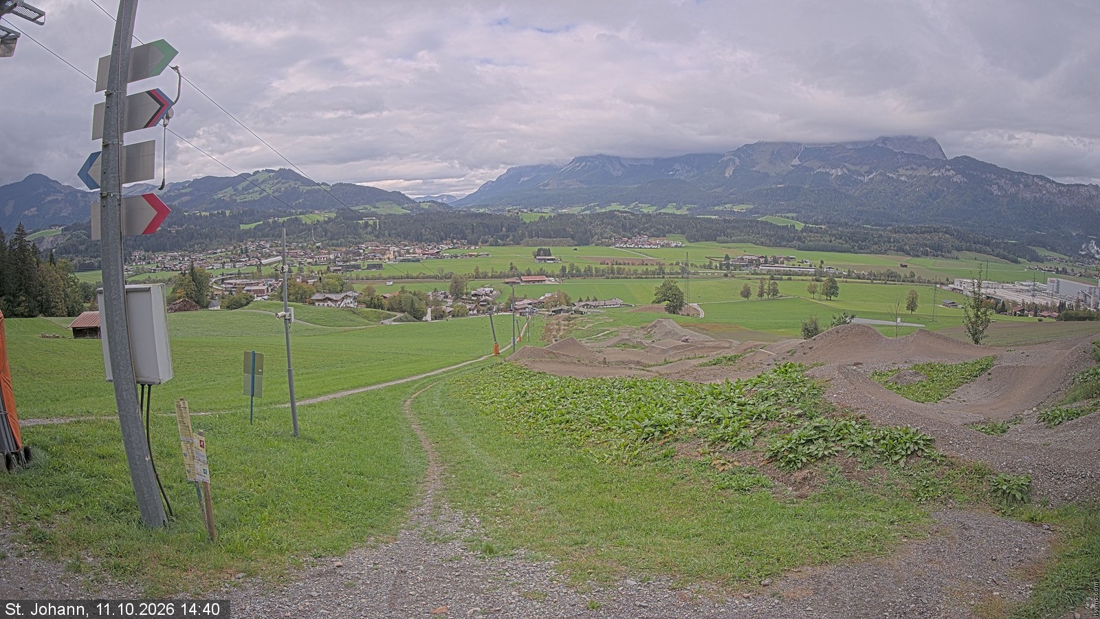 Archived image Webcam Oberndorf/Tyrol: Bike Trails