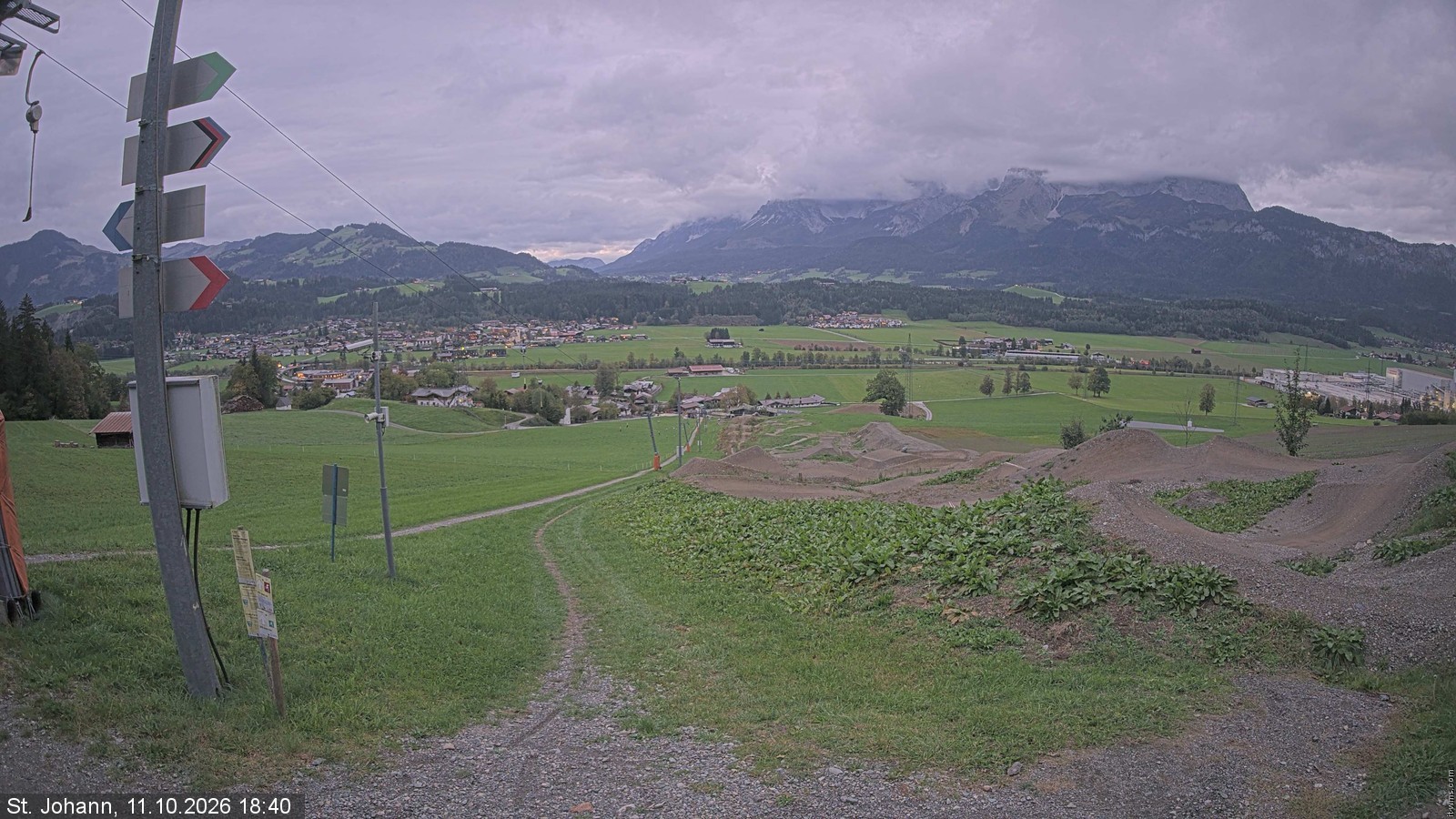 Archived image Webcam Oberndorf/Tyrol: Bike Trails