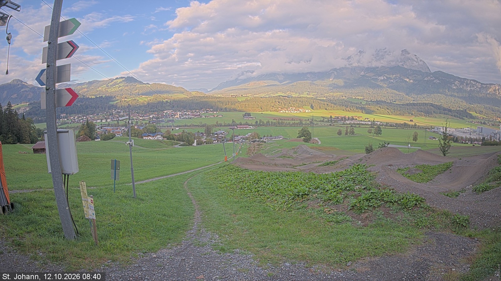 Archiv Foto Webcam Oberndorf in Tirol: Bikepark Tauwiesenlift