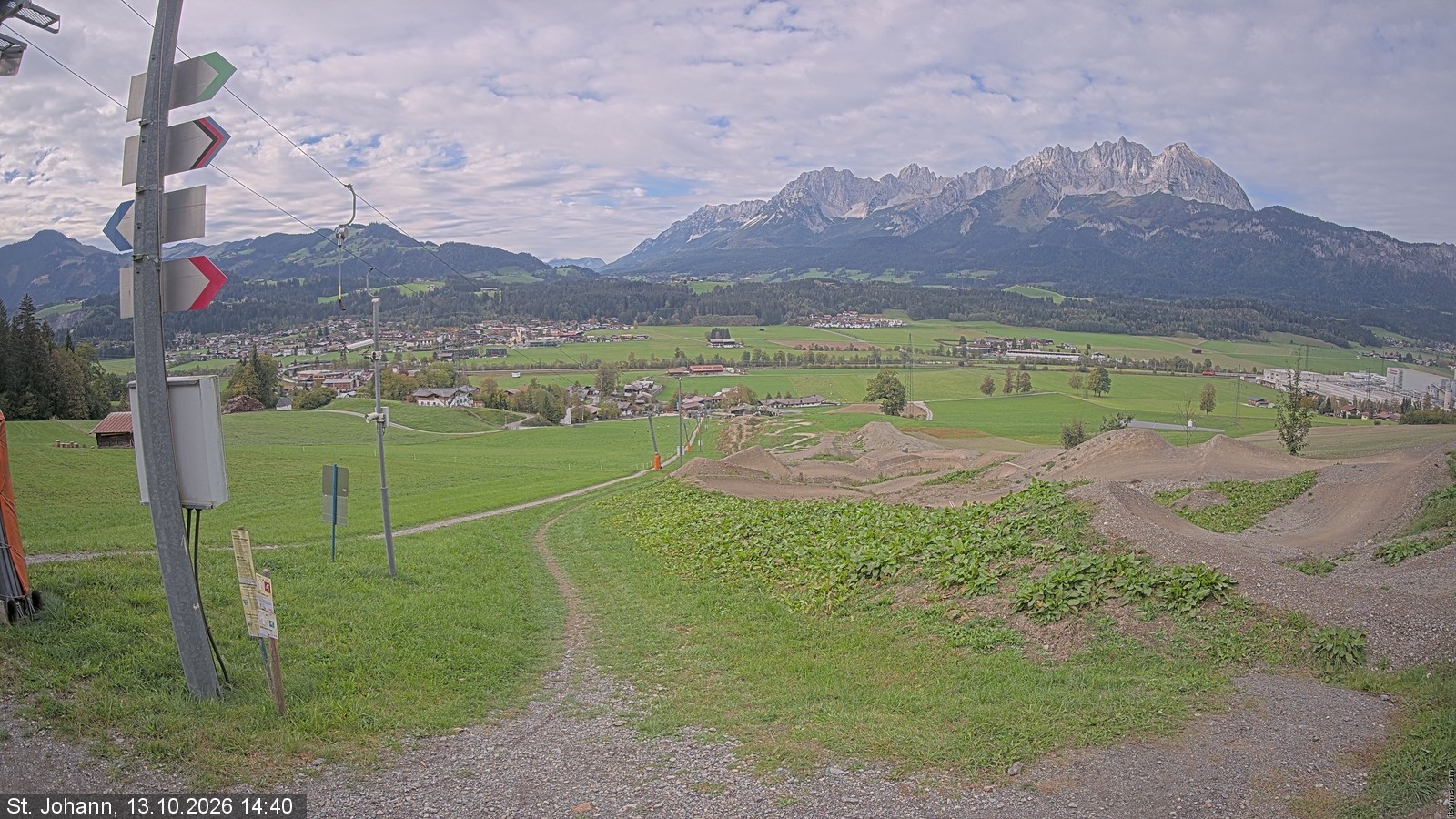 Archiv Foto Webcam Oberndorf in Tirol: Bikepark Tauwiesenlift