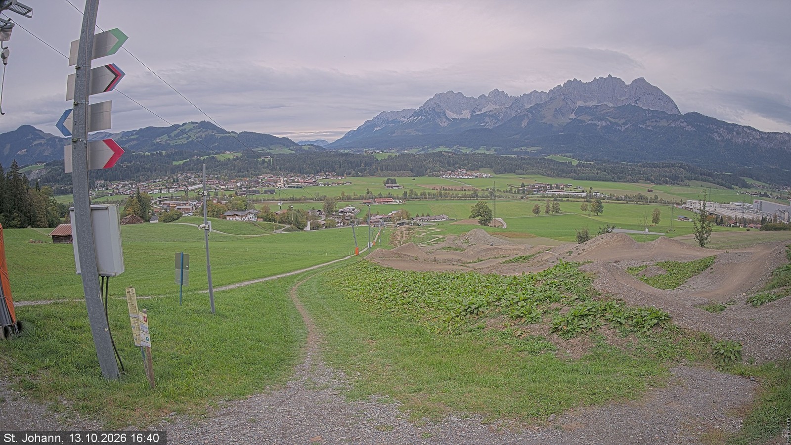 Archiv Foto Webcam Oberndorf in Tirol: Bikepark Tauwiesenlift