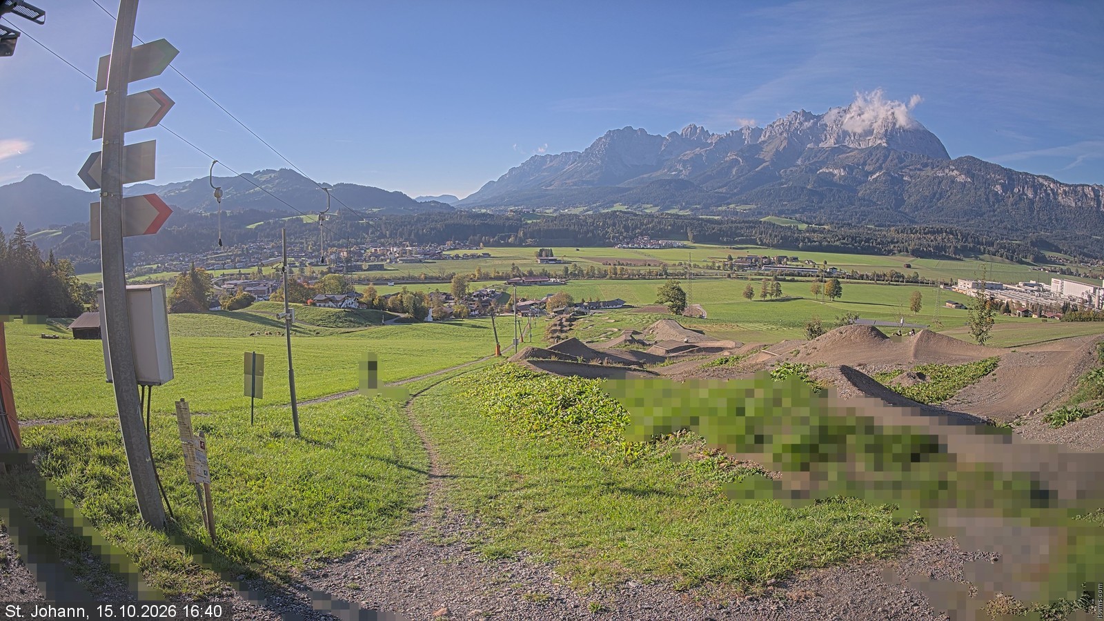 Archiv Foto Webcam Oberndorf in Tirol: Bikepark Tauwiesenlift
