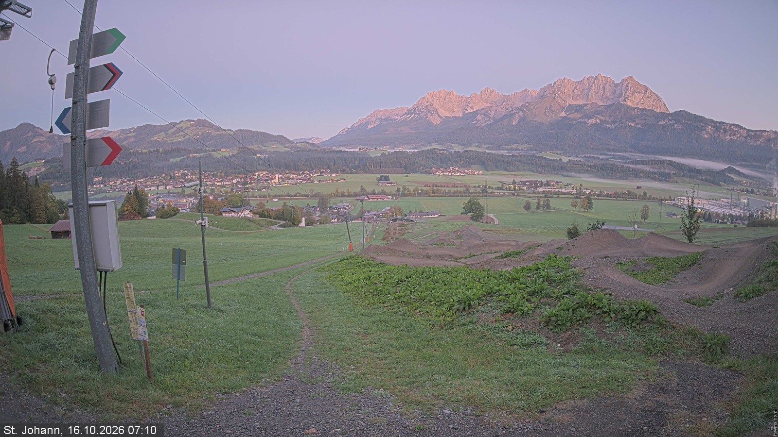 Archiv Foto Webcam Oberndorf in Tirol: Bikepark Tauwiesenlift
