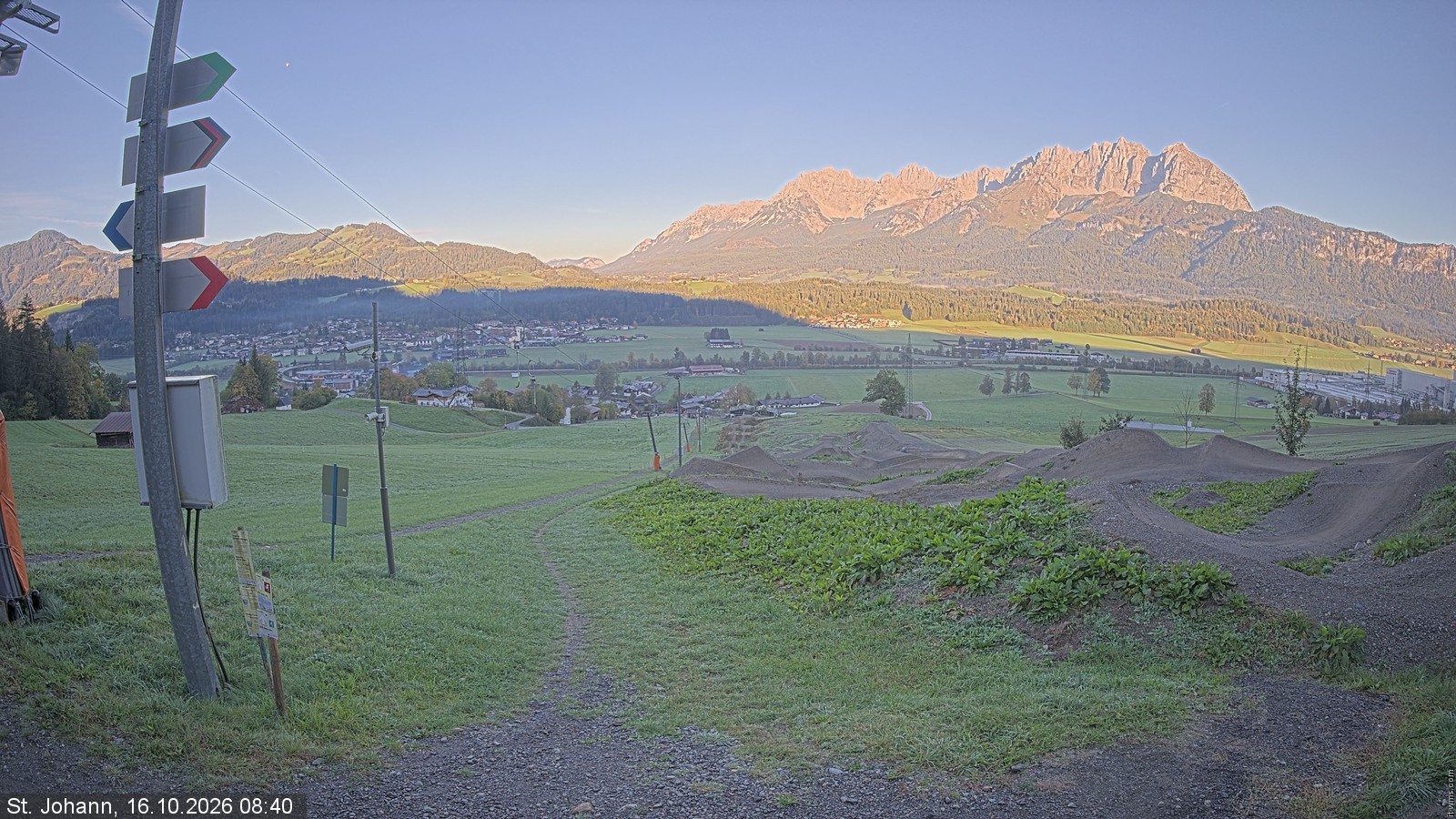 Archiv Foto Webcam Oberndorf in Tirol: Bikepark Tauwiesenlift