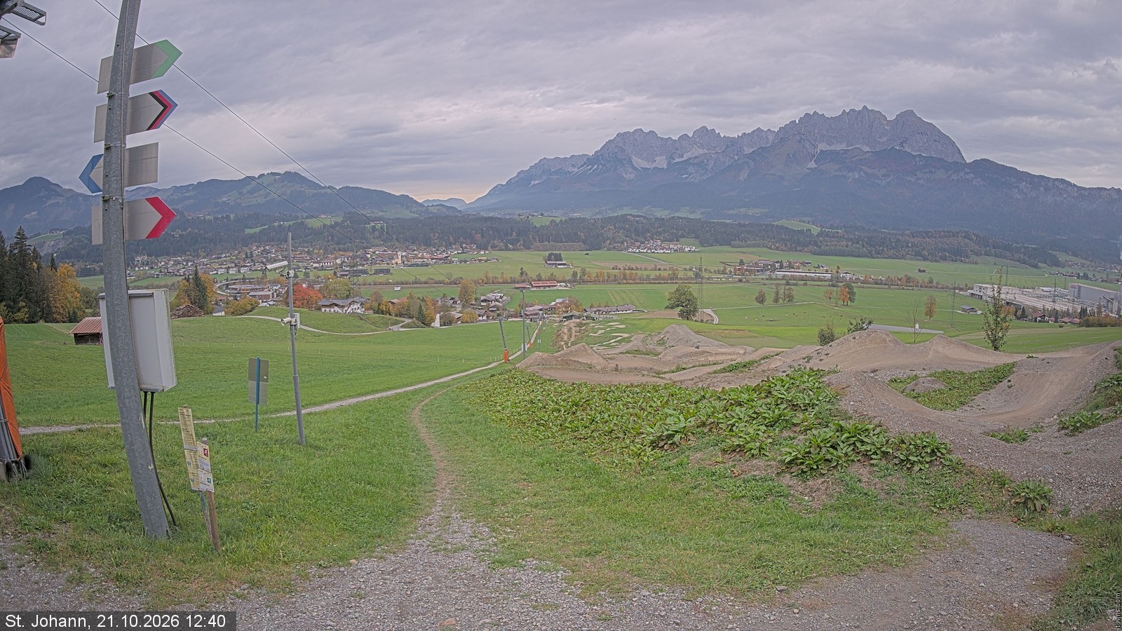 Archiv Foto Webcam Oberndorf in Tirol: Bikepark Tauwiesenlift