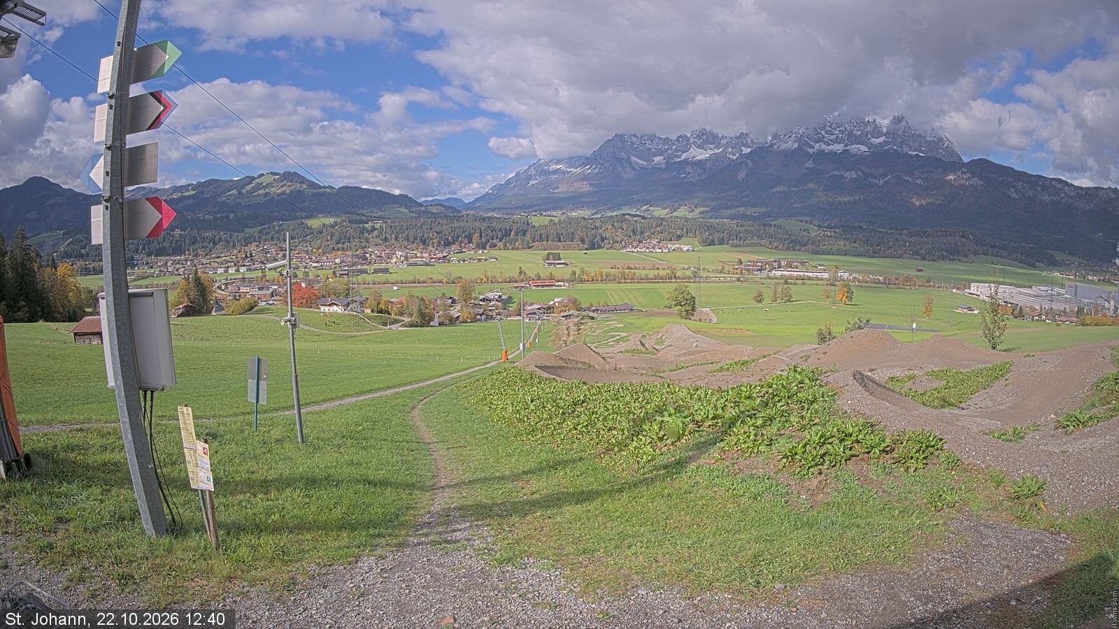 Archiv Foto Webcam Oberndorf in Tirol: Bikepark Tauwiesenlift