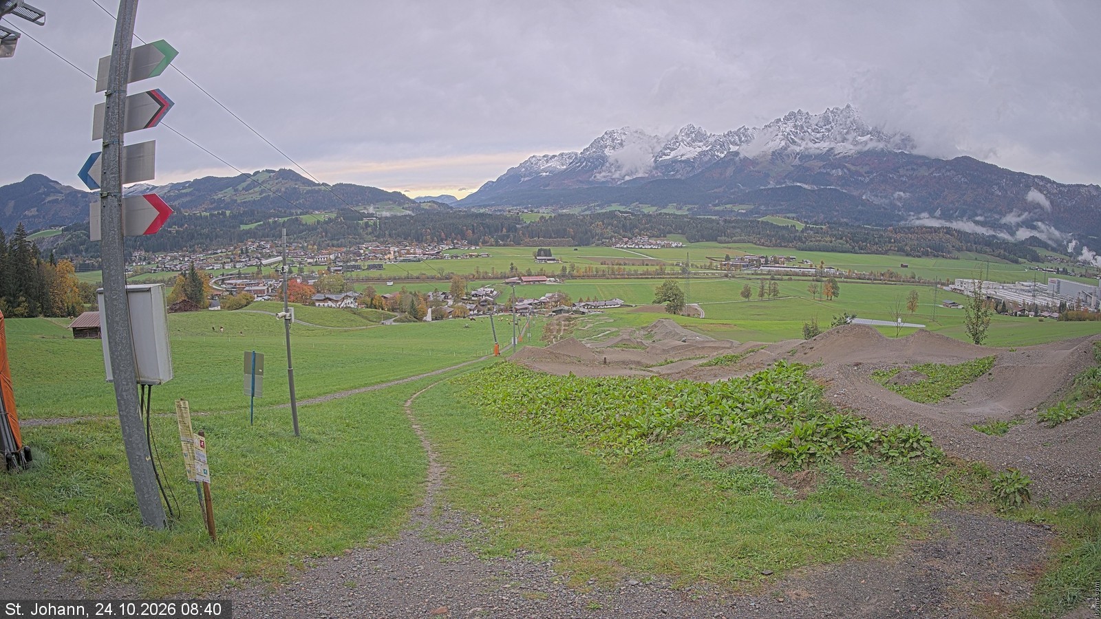 Archiv Foto Webcam Oberndorf in Tirol: Bikepark Tauwiesenlift