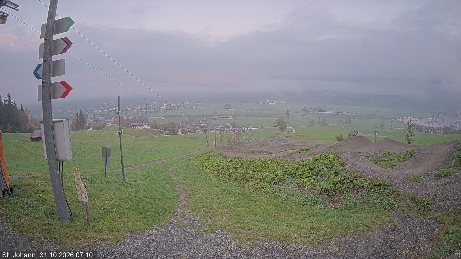 Archived image Webcam Oberndorf/Tyrol: Bike Trails