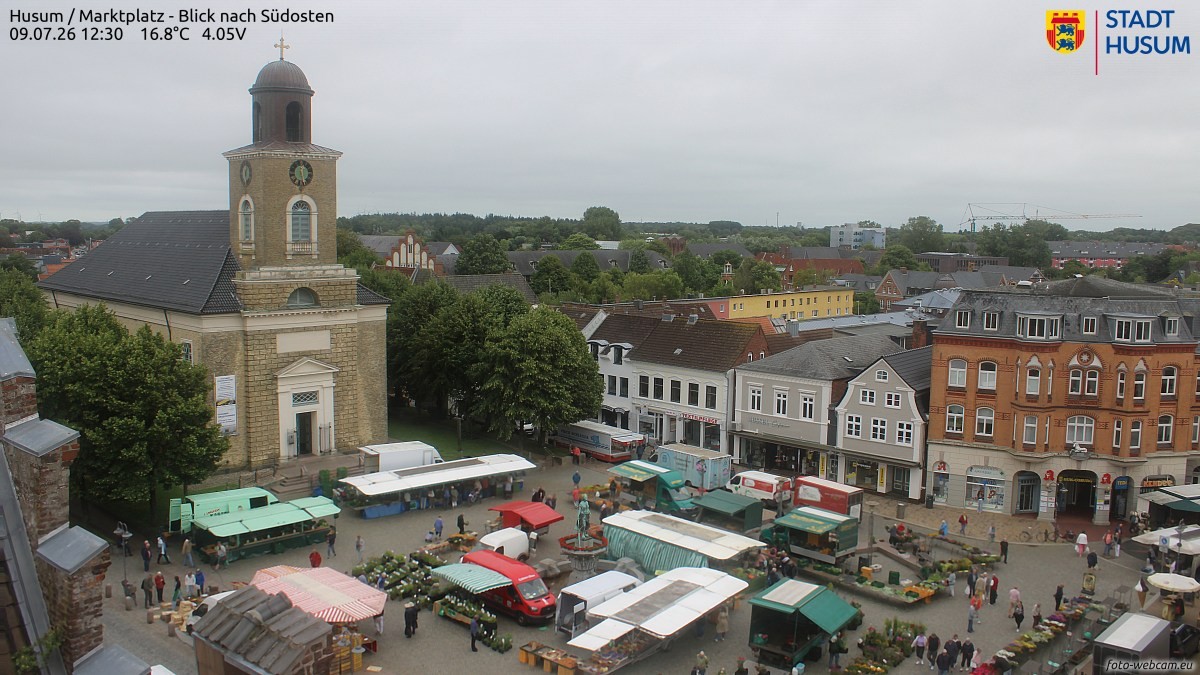 Archiv Foto Webcam Husum Marktplatz