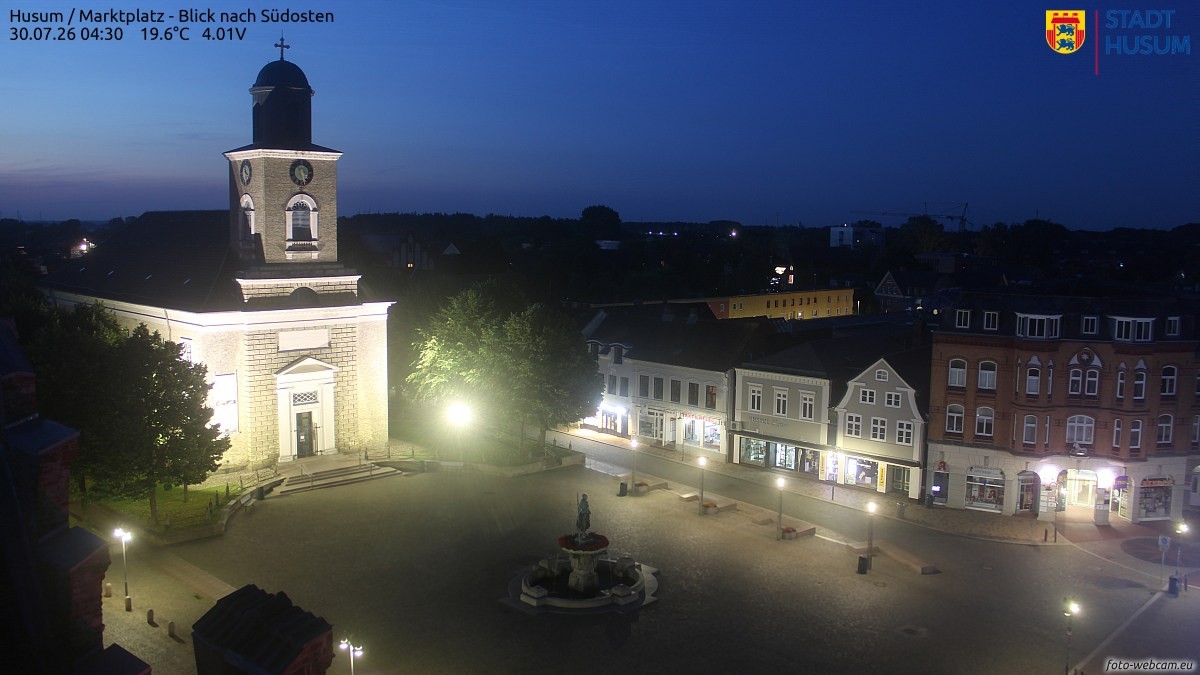 Archiv Foto Webcam Husum Marktplatz