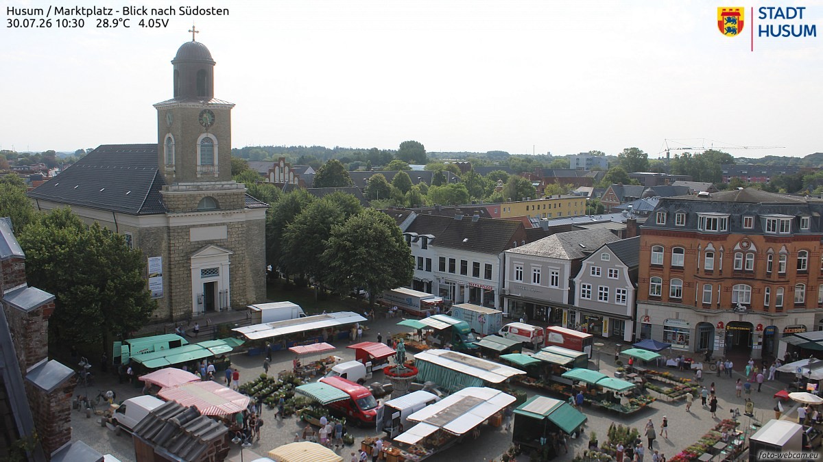 Archiv Foto Webcam Husum Marktplatz