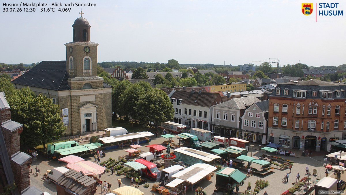 Archiv Foto Webcam Husum Marktplatz