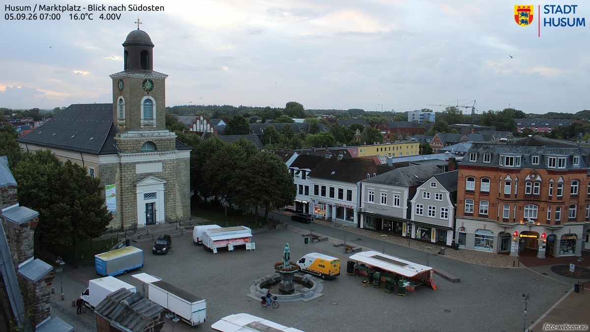 Archiv Foto Webcam Husum Marktplatz
