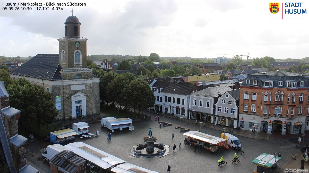 Archiv Foto Webcam Husum Marktplatz