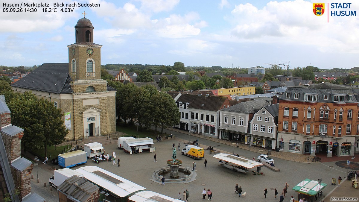Archiv Foto Webcam Husum Marktplatz