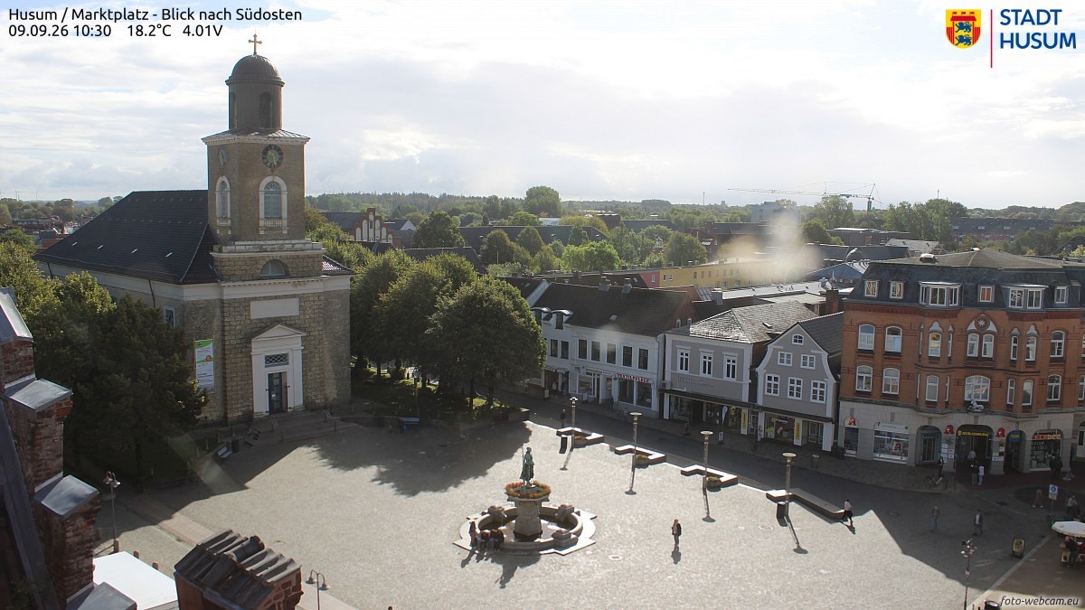 Archiv Foto Webcam Husum Marktplatz