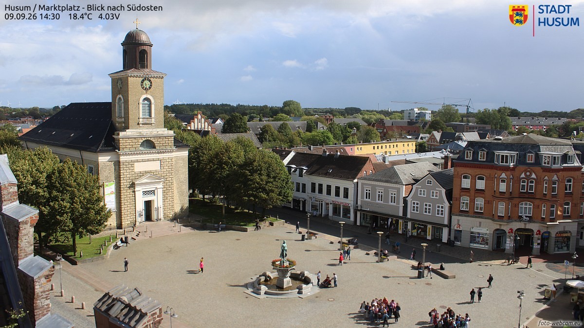 Archiv Foto Webcam Husum Marktplatz