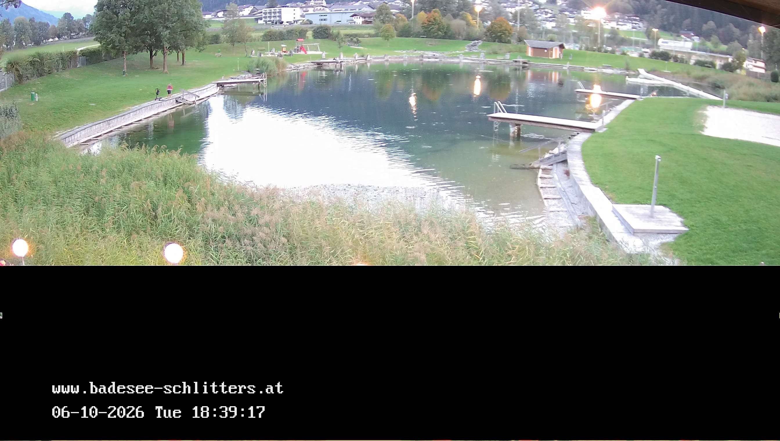 Archived image Webcam Lake Schlitters
