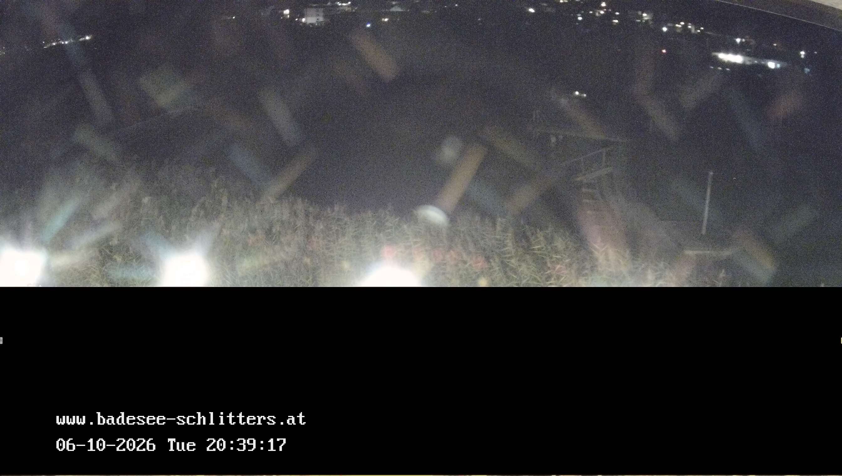 Archived image Webcam Lake Schlitters
