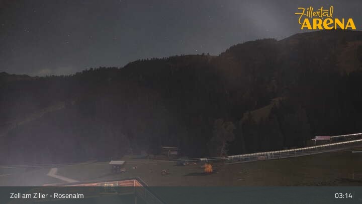 Archiv Foto Webcam Zell am Ziller – Rosenalm Kinderland und Plattenanger
