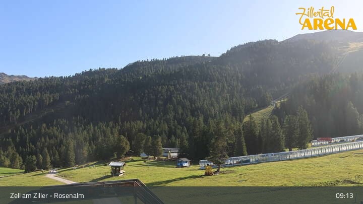 Archiv Foto Webcam Zell am Ziller – Rosenalm Kinderland und Plattenanger