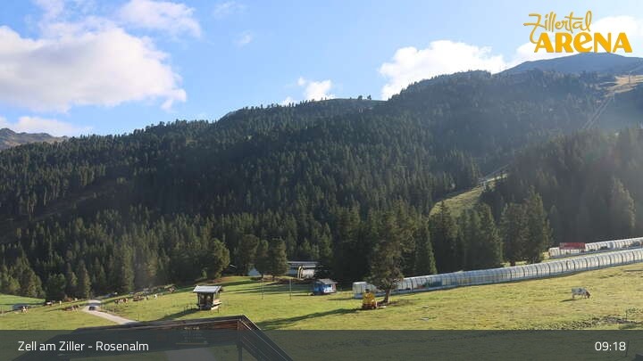 Archived image Webcam Zell am Ziller: Rosenalm Top Station – Zillertal Arena