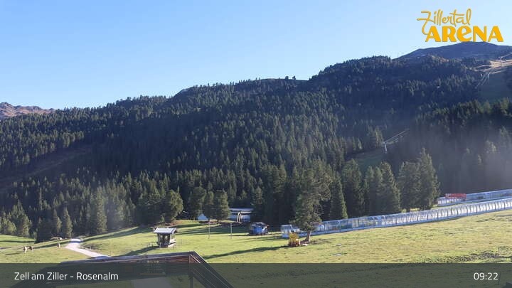 Archiv Foto Webcam Zell am Ziller – Rosenalm Kinderland und Plattenanger