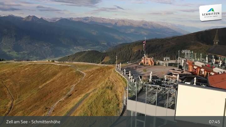 Archiv Foto Webcam Zell am See – Schmittenhöhe Bergstation und Kitzsteinhorn