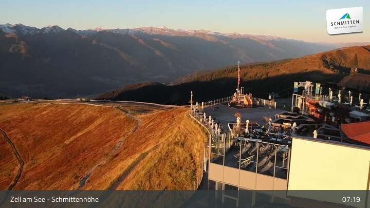 Archiv Foto Webcam Zell am See – Schmittenhöhe Bergstation und Kitzsteinhorn