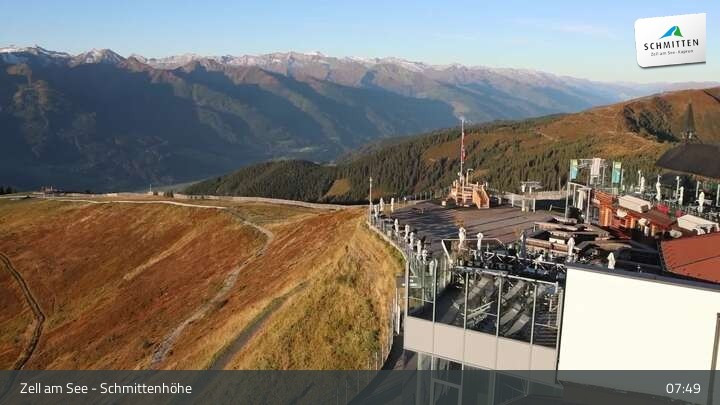 Archiv Foto Webcam Zell am See – Schmittenhöhe Bergstation und Kitzsteinhorn