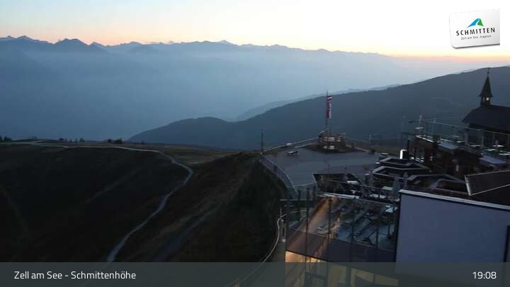 Archiv Foto Webcam Zell am See – Schmittenhöhe Bergstation und Kitzsteinhorn
